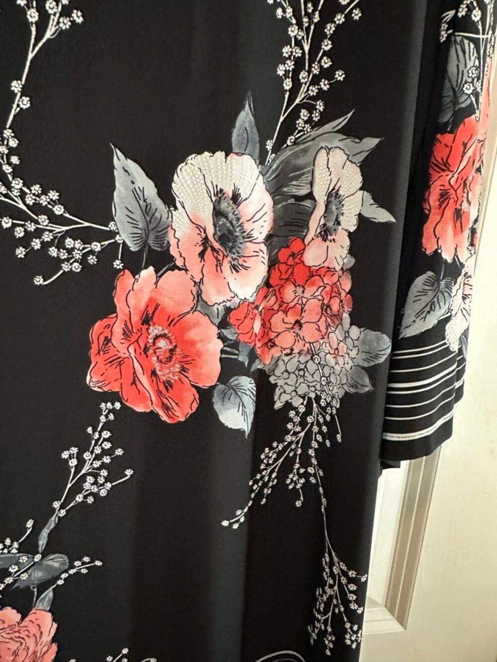 Roz & Ali Black Floral Stripe Bell Sleeve Midi Dress Tie Waist Size XL - Picture 7 of 8